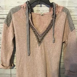 Medium BKE buckle hoodie